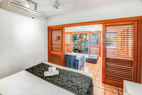Paradise On The Beach Resort - Accommodation Adelaide 10