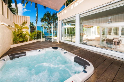 Netanya Noosa Beachfront Resort - Accommodation Adelaide 28