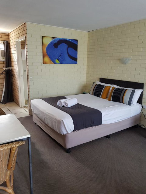 Twin Pines Motel - Accommodation Adelaide 21