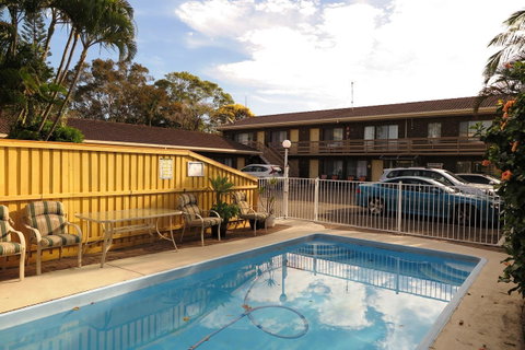 Twin Pines Motel - Accommodation Adelaide 0
