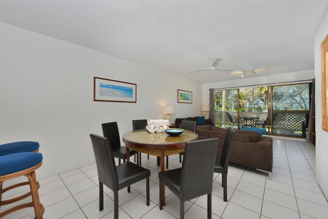 Seascape Holidays At Beachfront Terraces - Accommodation Adelaide 9