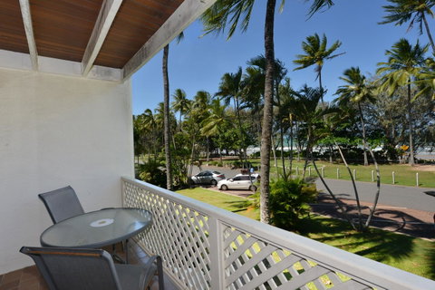Seascape Holidays At Beachfront Terraces - Accommodation Adelaide 13