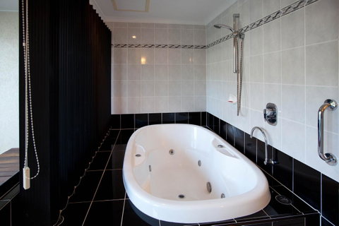 Regal Port Douglas - Accommodation Adelaide 27