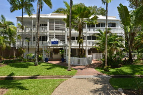 The White House Port Douglas - Accommodation Adelaide 0