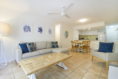 The White House Port Douglas - Accommodation Adelaide 28