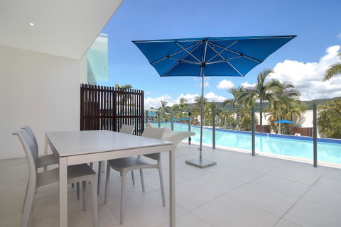 Pool Resort Port Douglas - Accommodation Adelaide 9