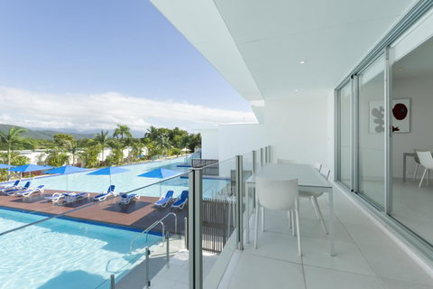 Pool Resort Port Douglas - Accommodation Adelaide 26