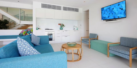 Pool Resort Port Douglas - Accommodation Adelaide 5