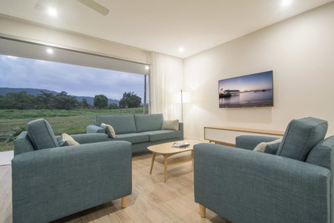 Pool Resort Port Douglas - Accommodation Adelaide 38