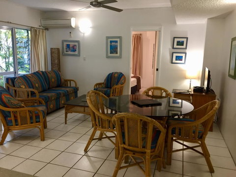 The Port Douglas Queenslander - Accommodation Adelaide 6