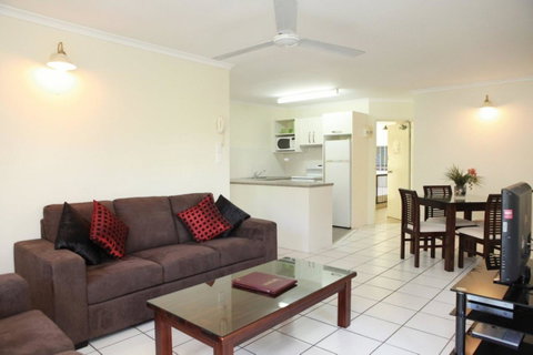 The Port Douglas Queenslander - Accommodation Adelaide 32