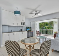Couples private spa beach getaway - Accommodation Adelaide