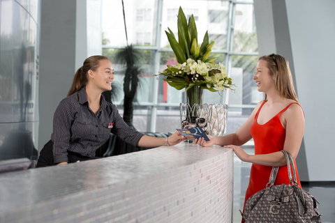Q1 Resort & Spa - Official - Accommodation Adelaide 32