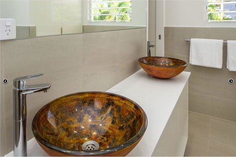 Reflections Amber Villa 3 - Accommodation Adelaide 7