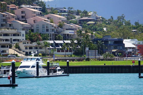 Airlie Seaview Apartments - Accommodation Adelaide 9