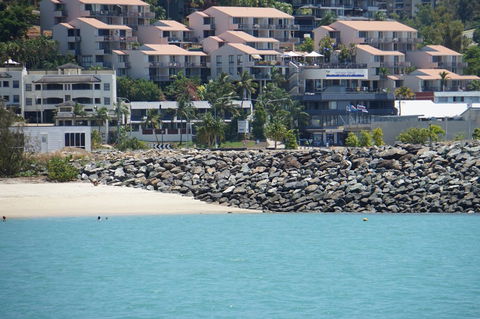 Airlie Seaview Apartments - Accommodation Adelaide 1