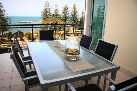 Proximity Waterfront Apartments - Accommodation Adelaide 35