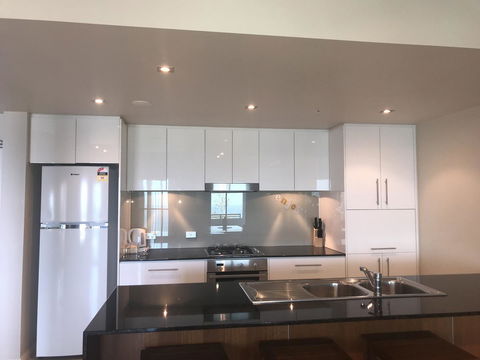 Proximity Waterfront Apartments - Accommodation Adelaide 7