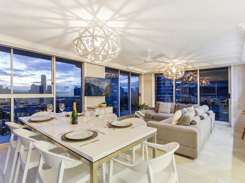 Sunbird Beach Resort Main Beach - Accommodation Adelaide 1
