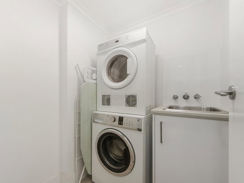 Sunbird Beach Resort Main Beach - Accommodation Adelaide 25