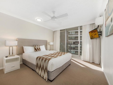 Sunbird Beach Resort Main Beach - Accommodation Adelaide 24
