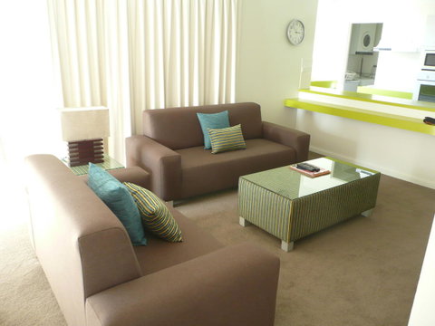 Grosvenor Beachfront Apartments Surfers Paradise - Accommodation Adelaide 8