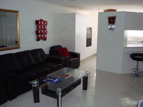 Grosvenor Beachfront Apartments Surfers Paradise - Accommodation Adelaide 36
