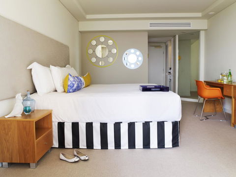 QT Gold Coast - Accommodation Adelaide 3