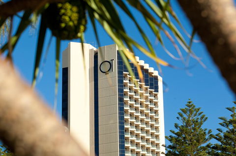 QT Gold Coast - Accommodation Adelaide 1