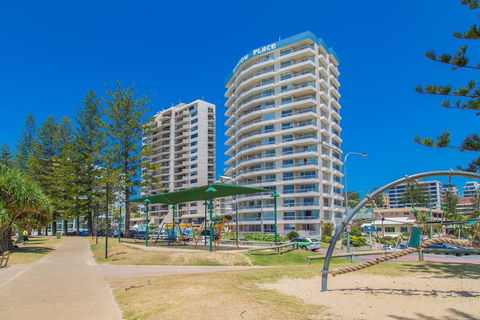 Columbia Beachfront Apartments On Rainbow Bay - Accommodation Adelaide 3
