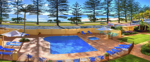Columbia Beachfront Apartments On Rainbow Bay - Accommodation Adelaide 2