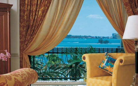 Imperial Hotel Gold Coast - Accommodation Adelaide 33