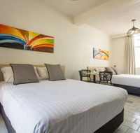 Nightcap at Emerald Star Hotel - Accommodation Adelaide