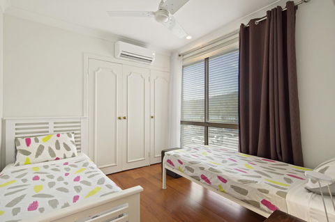 Montipora Unit 3 - In The Heart Of Airlie, Wi-fi And Netflix - Accommodation Adelaide 7