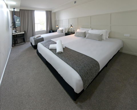 Woodroffe Hotel - Accommodation Adelaide 13