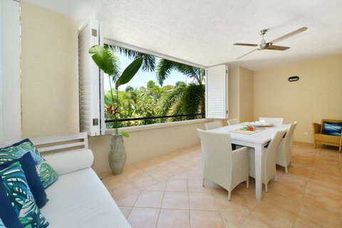Cayman Villas Port Douglas - Accommodation Adelaide 36