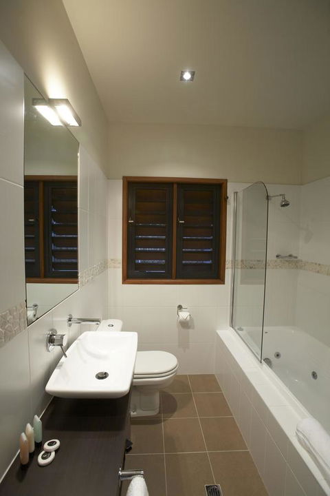 Pure Magnetic Villa 9 - Accommodation Adelaide 6