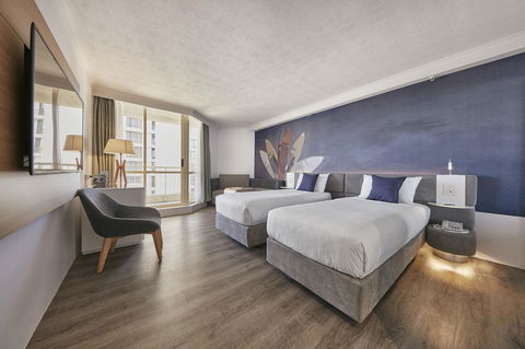 Novotel Surfers Paradise - Accommodation Adelaide 4