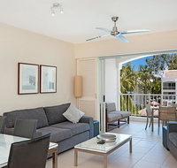 5231 BEACH CLUB PENTHOUSE - Accommodation Adelaide