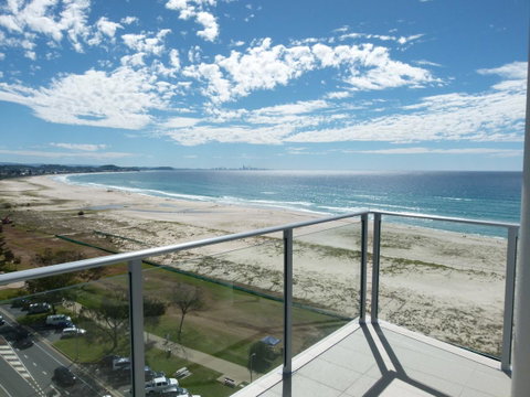 Pure Kirra - Accommodation Adelaide 0