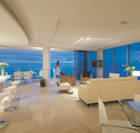 Oceans Mooloolaba - Accommodation Adelaide