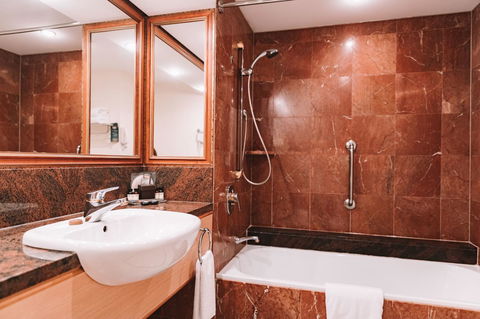 Pullman Cairns International - Accommodation Adelaide 17