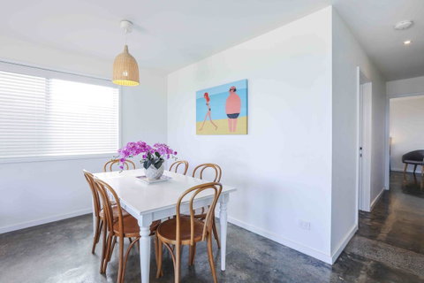 Sandbox Apartments - Accommodation Adelaide 14