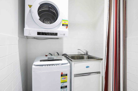 Sandbox Apartments - Accommodation Adelaide 40