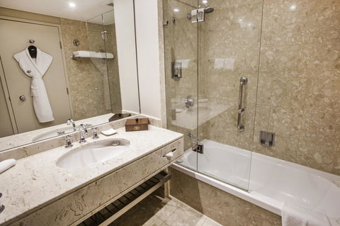 Sofitel Brisbane Central - Accommodation Adelaide 11