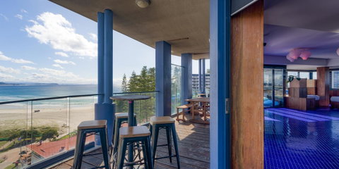Komune Resort And Beach Club Greenmount Beach - Accommodation Adelaide 11