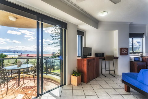 Komune Resort And Beach Club Greenmount Beach - Accommodation Adelaide 13