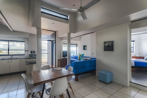 Komune Resort And Beach Club Greenmount Beach - Accommodation Adelaide 32