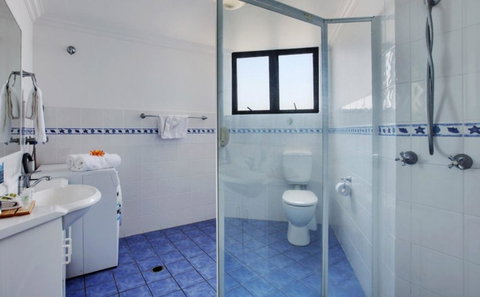 Komune Resort And Beach Club Greenmount Beach - Accommodation Adelaide 37