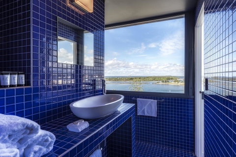 Komune Resort And Beach Club Greenmount Beach - Accommodation Adelaide 14